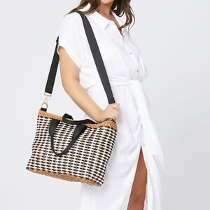 L space Voyager cooler bag